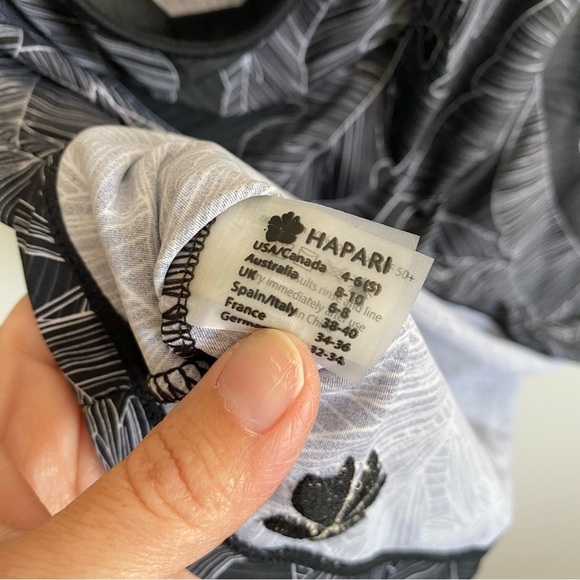 HAPARI Black & White Floral Leaf Sport Tankini Halter Tank Top Swimsuit Small - Picture 6 of 10